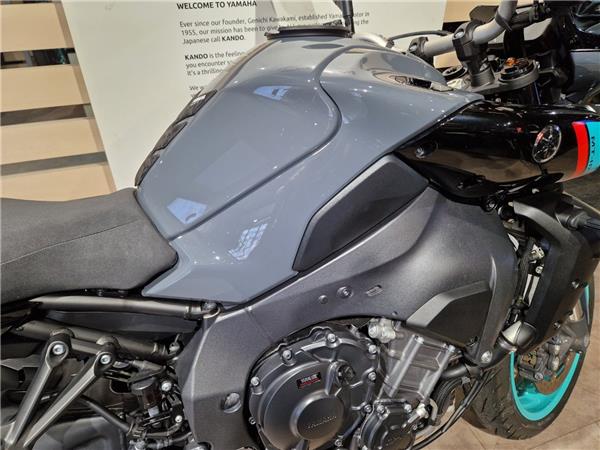 2022 YAMAHA MT-10