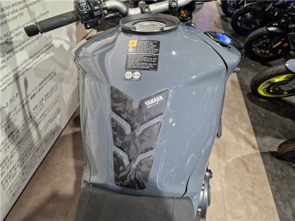 2022 YAMAHA MT-10