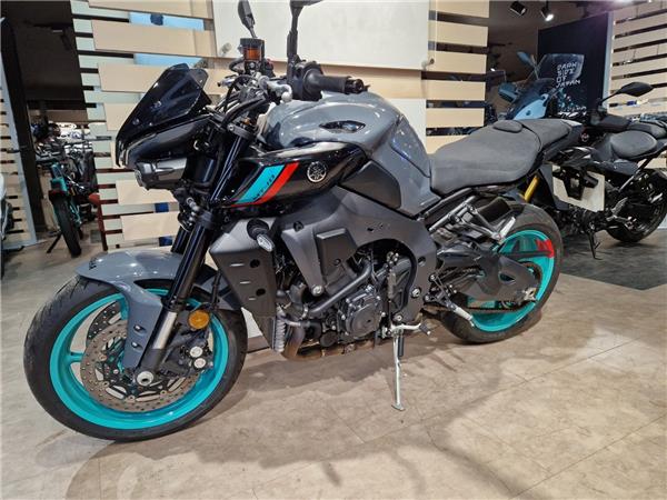 2022 YAMAHA MT-10