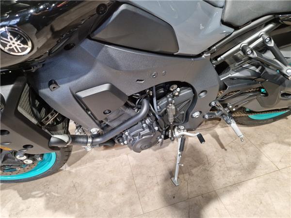 2022 YAMAHA MT-10