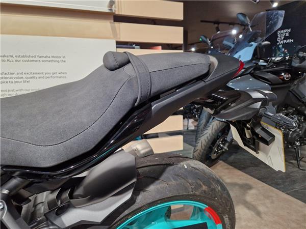 2022 YAMAHA MT-10