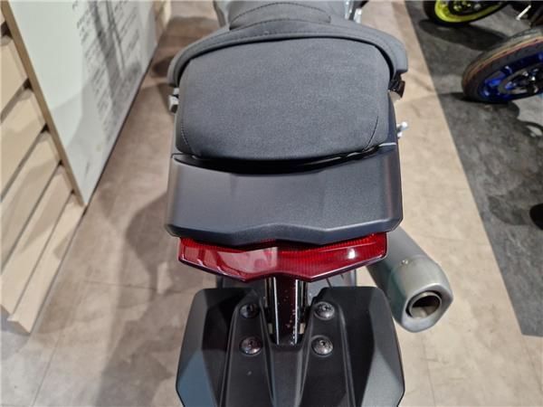 2022 YAMAHA MT-10