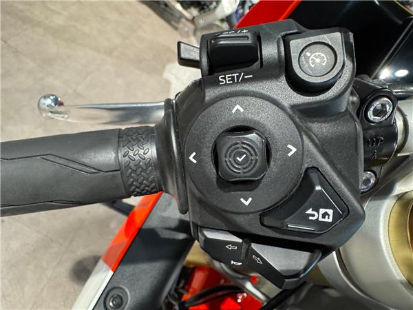 2024 YAMAHA XSR900 GP