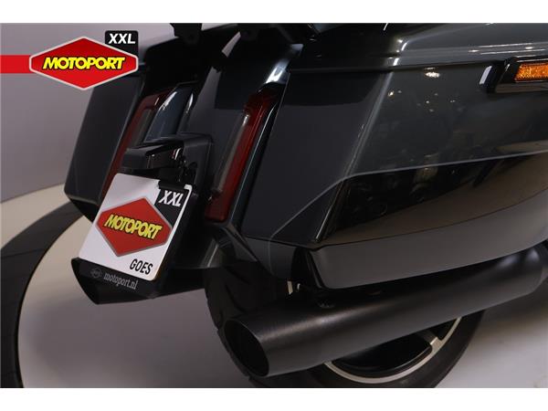 New Harley-Davidson STREET GLIDE ULTRA