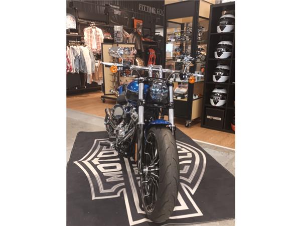 2024 HARLEY-DAVIDSON BREAKOUT