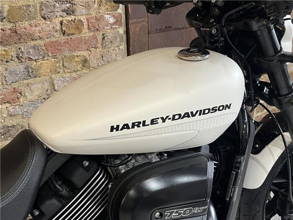 2018 Harley-Davidson Street Rod