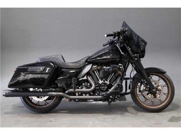 2022 HARLEY-DAVIDSON FLHXST STREET GLIDE ST 