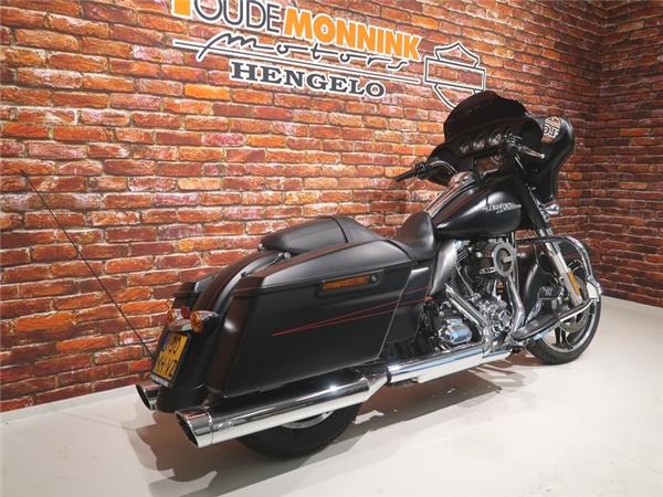 2015 Harley-Davidson FLHXS Street Glide Spec.  1690 FLHXS Street Glide Special 103 2015