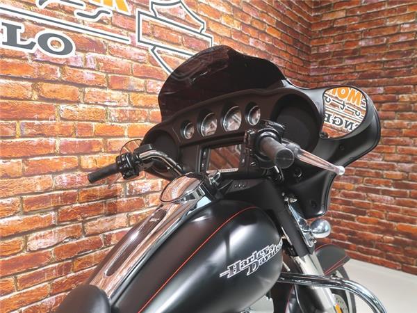 2015 Harley-Davidson FLHXS Street Glide Spec.  1690 FLHXS Street Glide Special 103 2015