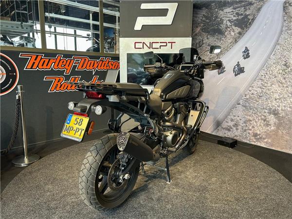 New Harley-Davidson PAN AMERICA S CAST