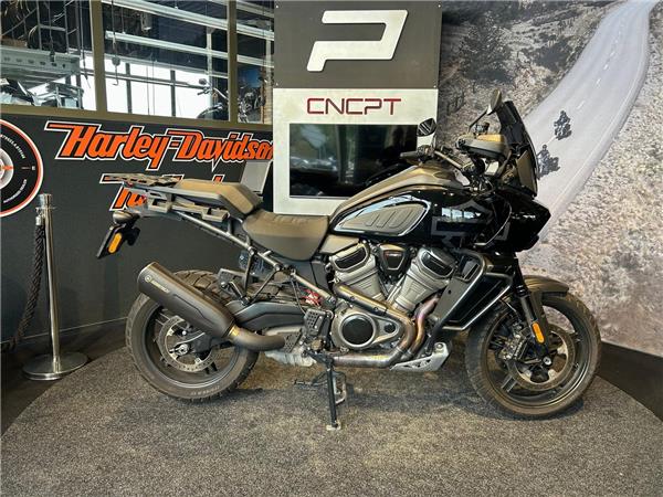 New Harley-Davidson PAN AMERICA S CAST