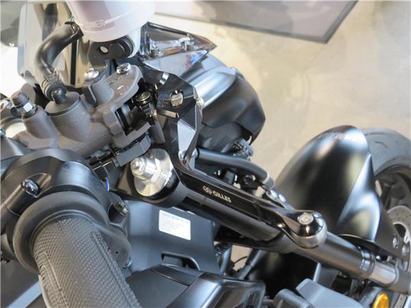 YAMAHA MT-09 