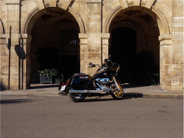 2024 HARLEY-DAVIDSON ROAD GLIDE