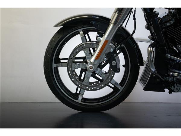 2025 harley-davidson FLHX Street Glide