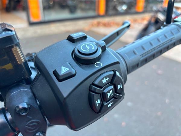 2025 HARLEY-DAVIDSON NIGHTSTER SPECIAL