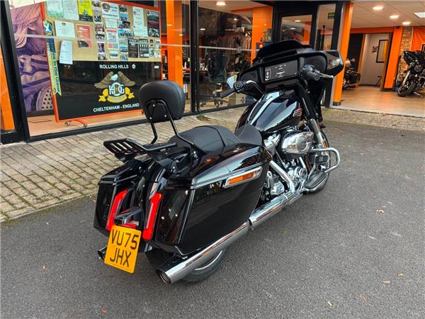 2025 HARLEY-DAVIDSON TOURING FLHX STREET GLIDE