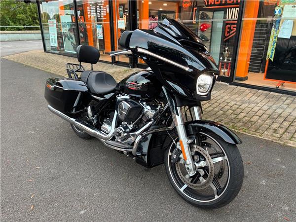 2025 HARLEY-DAVIDSON TOURING FLHX STREET GLIDE