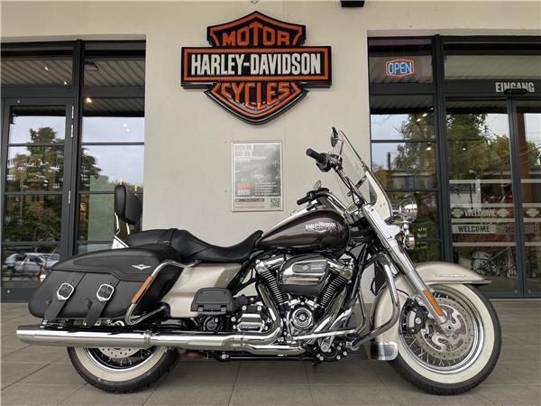 FLHRC Road King Classic