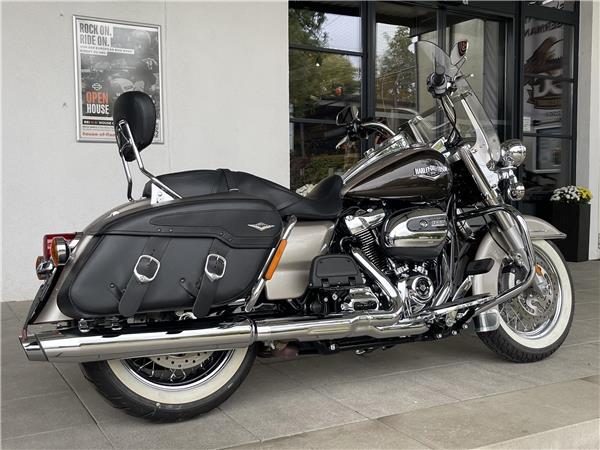 FLHRC Road King Classic