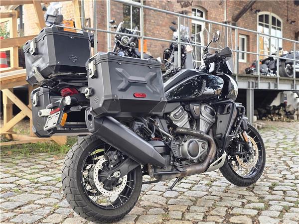 2022 Pan America 1250 Special