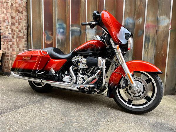 2012 Harley-Davidson Touring