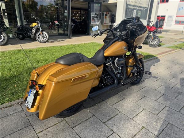 FLTRXS Road Glide Special 114 MY23