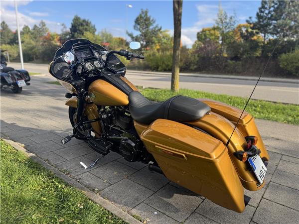 FLTRXS Road Glide Special 114 MY23