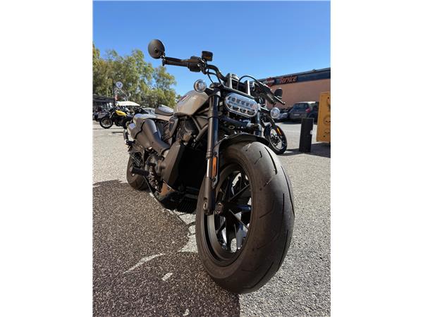 Harley-Davidson RH1250S - Sportster S