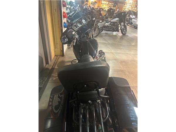2021 HARLEY-DAVIDSON STREET GLIDE