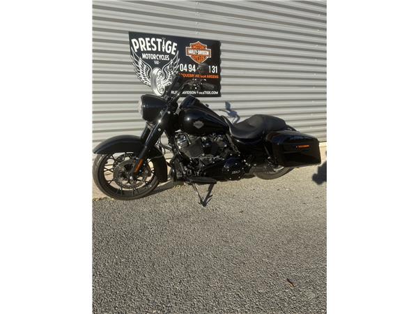 2022 HARLEY-DAVIDSON ROAD KING