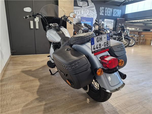 2022 HARLEY-DAVIDSON HERITAGE