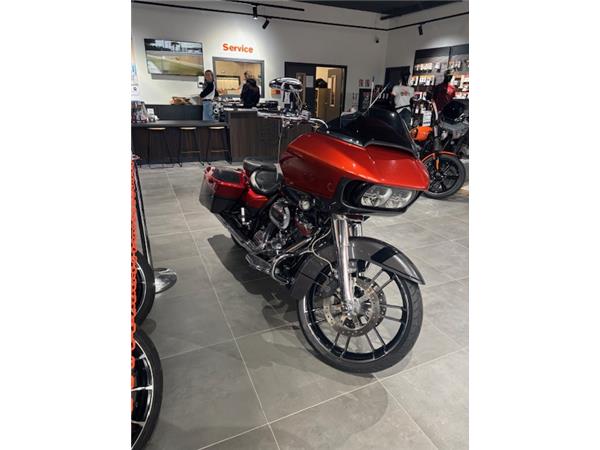 2018 HARLEY-DAVIDSON ROAD GLIDE