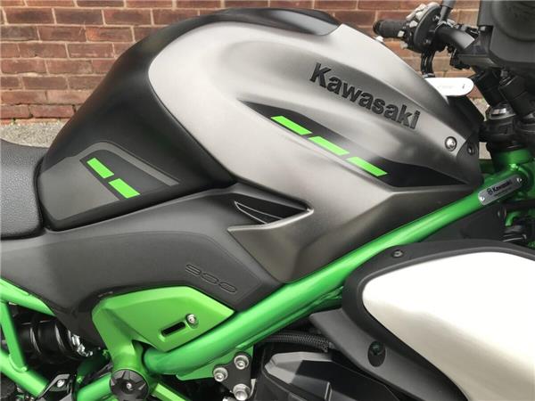 2025 Kawasaki Z900