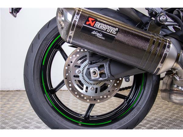  Kawasaki NINJA 1100SX PERFORMANCE