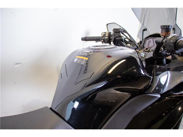  Kawasaki NINJA 1100SX PERFORMANCE