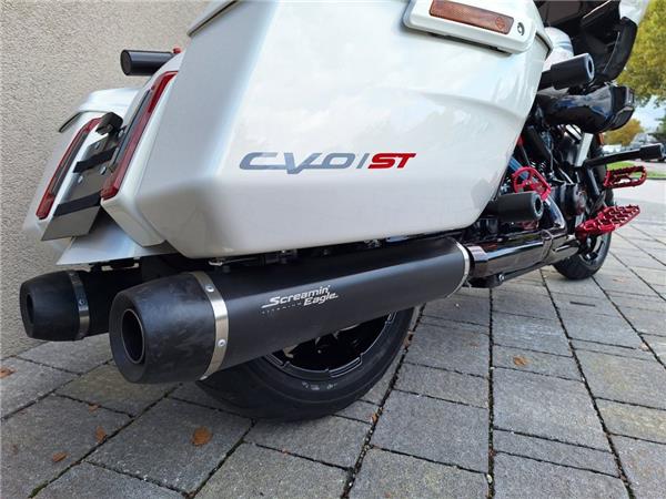 2024 Harley-Davidson CVO Road Glide ST FLTRXSTSE