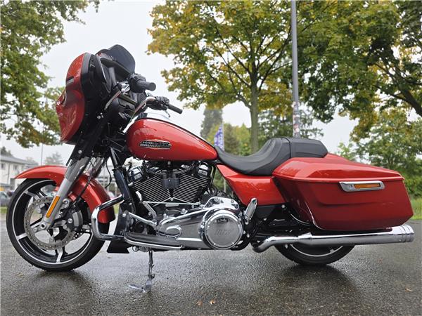 2024 Street Glide