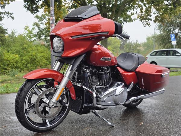 2024 Street Glide