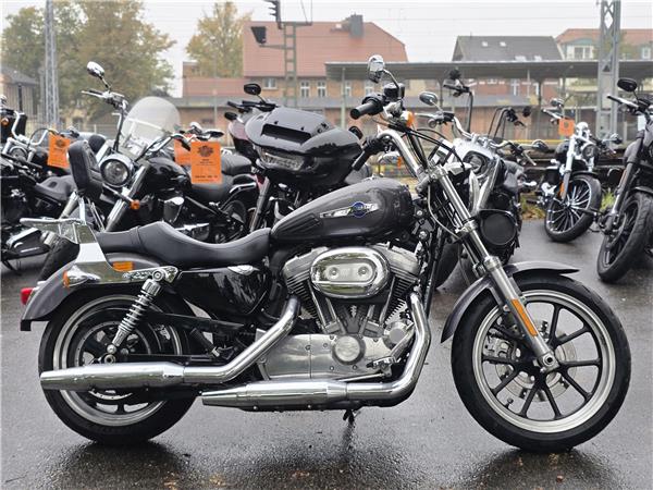 2012 SuperLow / Police Sportster 883