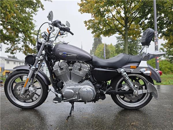2012 SuperLow / Police Sportster 883