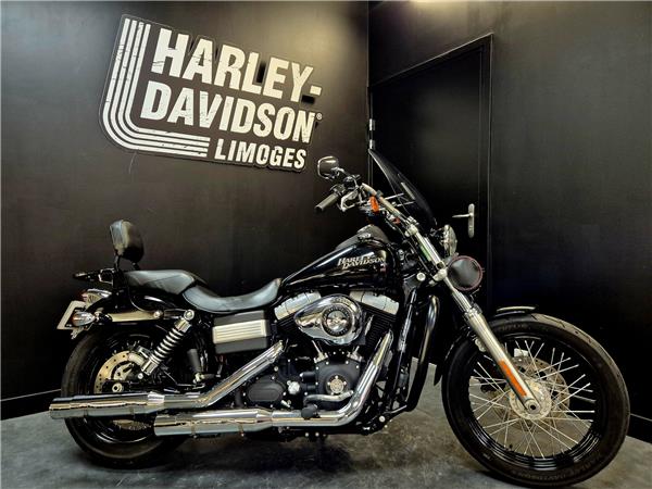 2011 HARLEY-DAVIDSON STREET BOB