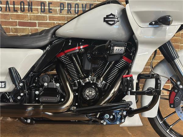 2020 HARLEY-DAVIDSON ROAD GLIDE