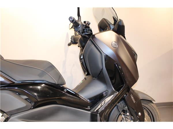 YAMAHA X-MAX 125 TECH MAX