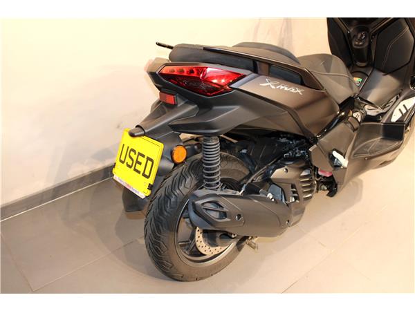 YAMAHA X-MAX 125 TECH MAX