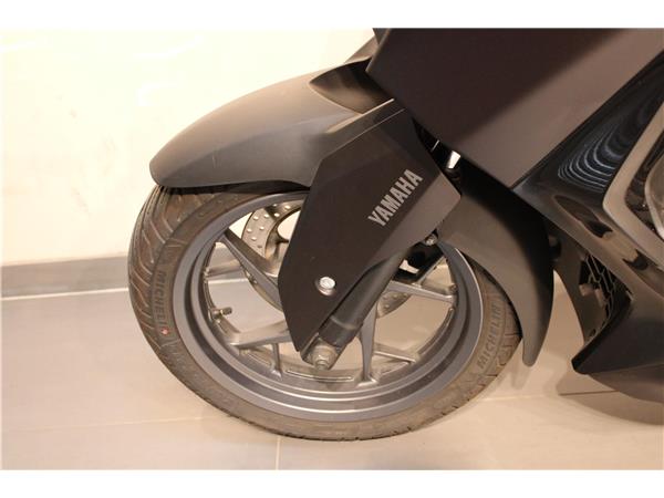 YAMAHA X-MAX 125 TECH MAX