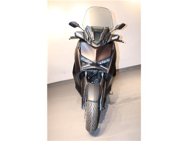 YAMAHA X-MAX 125 TECH MAX