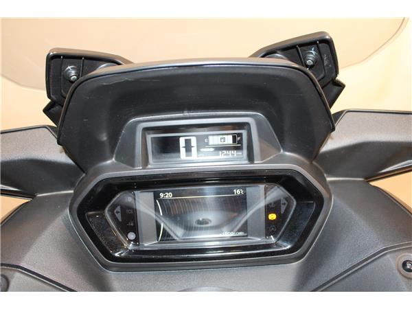 YAMAHA X-MAX 125 TECH MAX