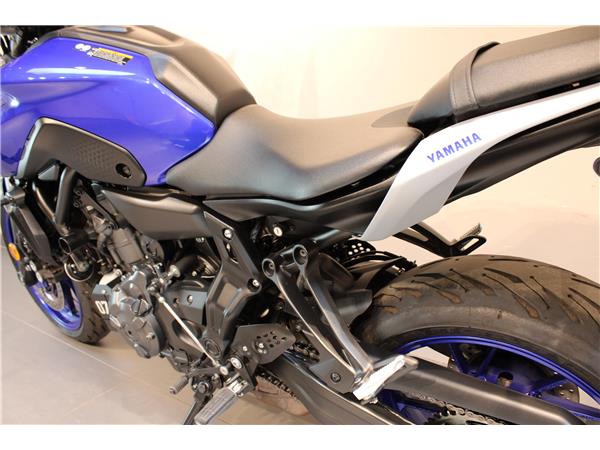 YAMAHA MT-07