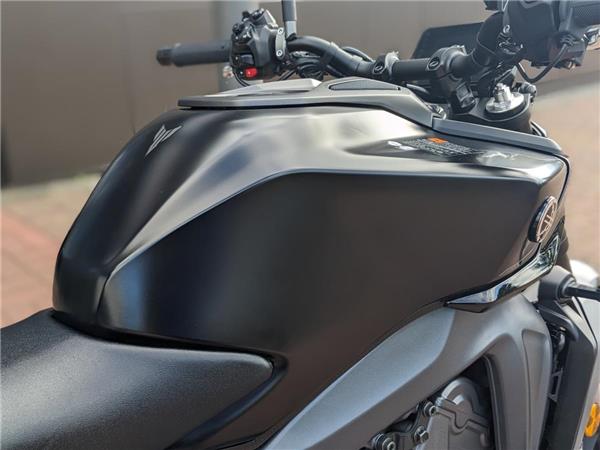 2025 Yamaha MT-09