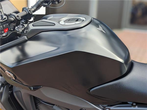 2025 Yamaha MT-09